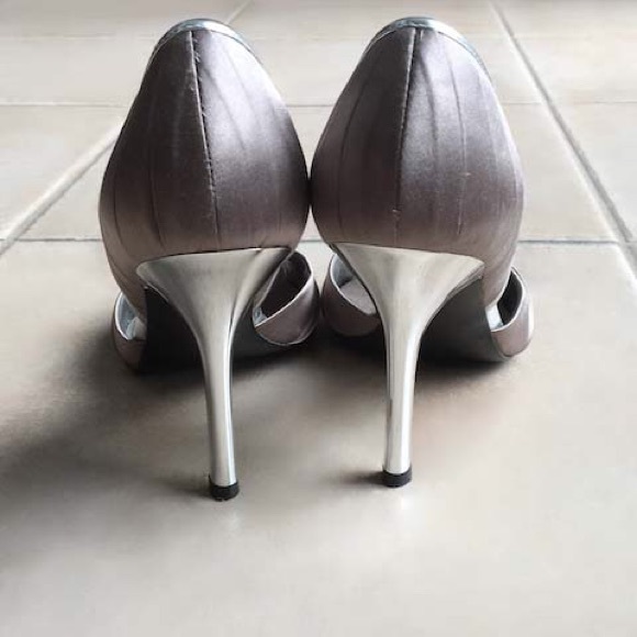 NINE WEST Taupe Peep Toe Heels - Picture 2 of 8